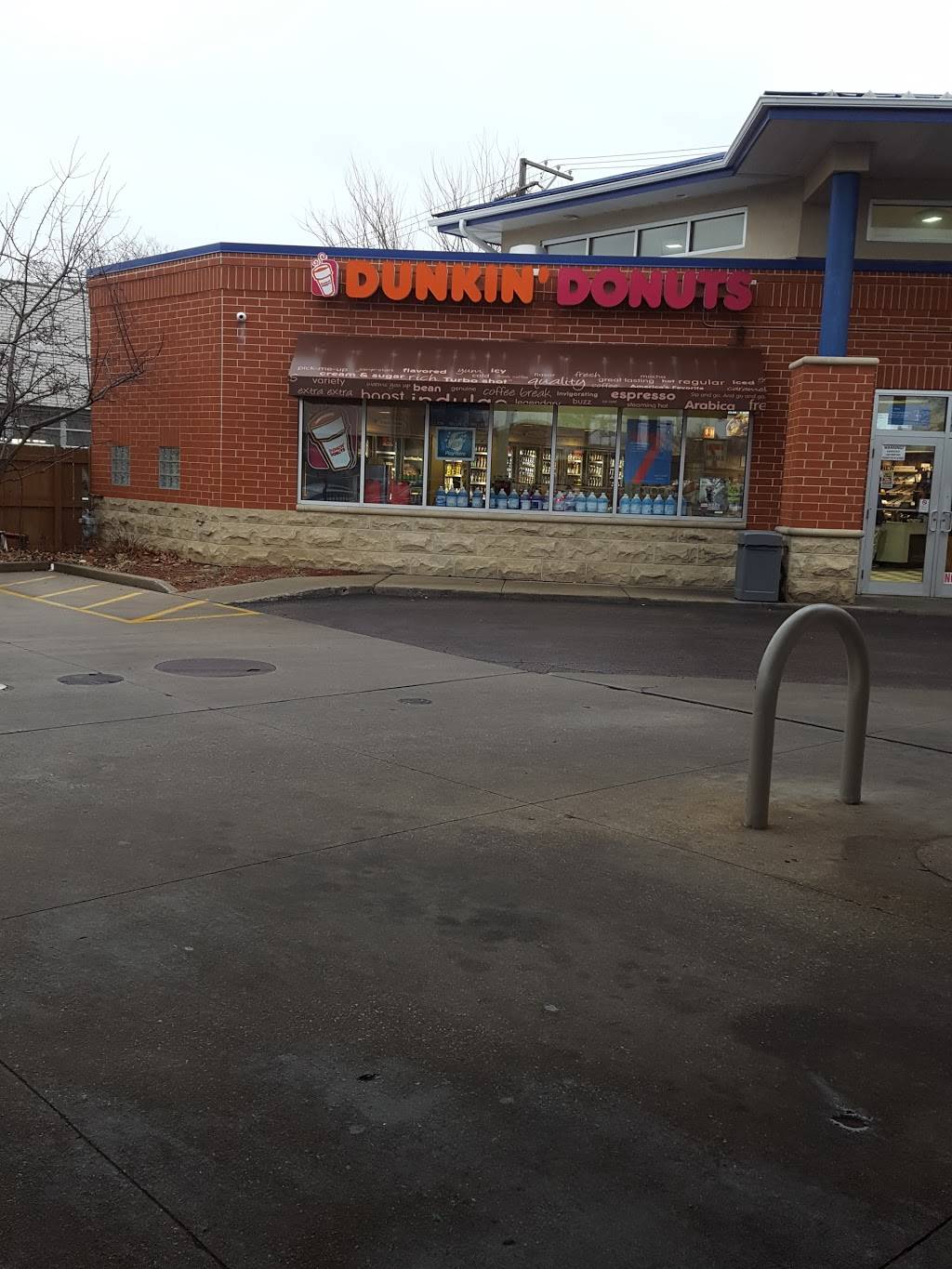 Dunkin Donuts | cafe | 5949 W Higgins Ave, Chicago, IL 60630, USA | 7732028977 OR +1 773-202-8977