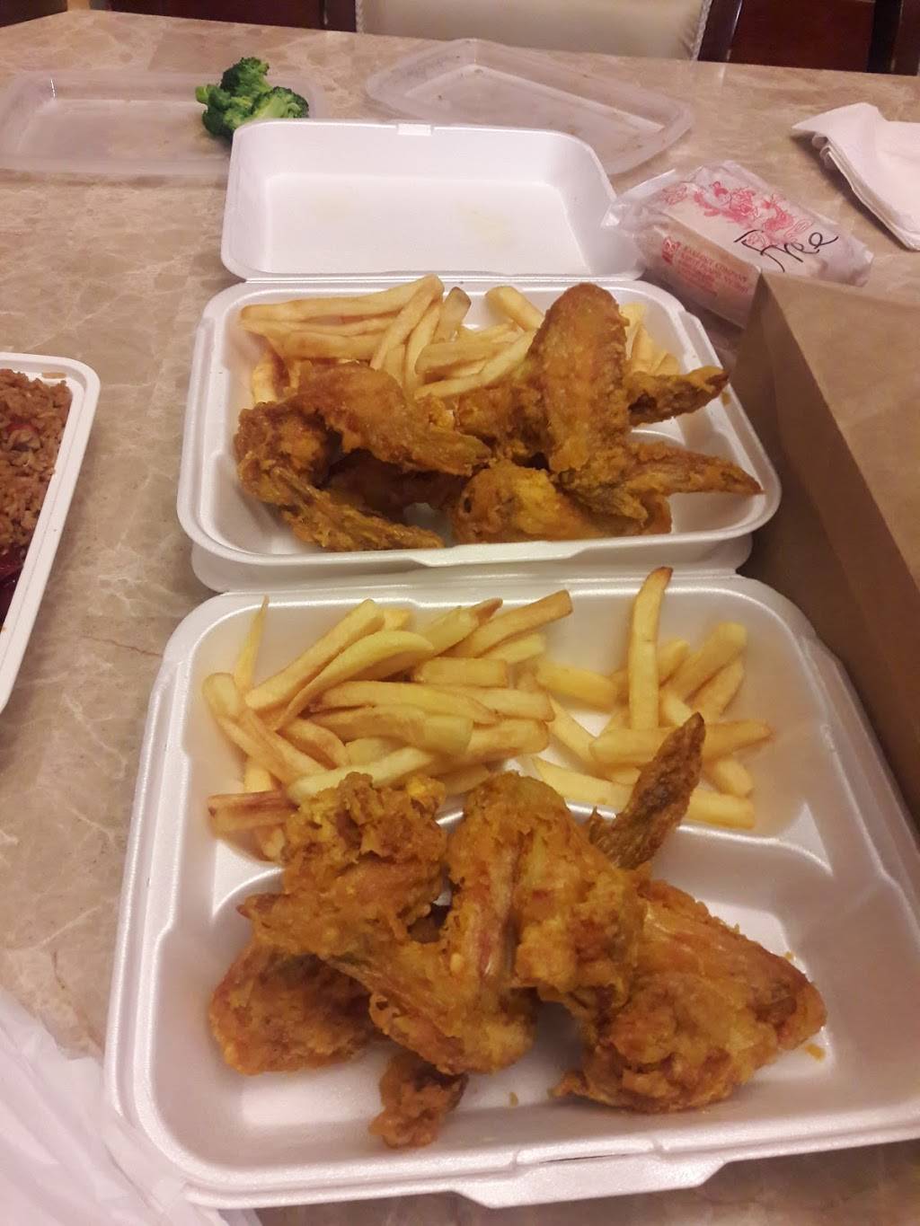 Freddies Cafe | restaurant | 569 Berkley Rd, Auburndale, FL 33823, USA | 8639678940 OR +1 863-967-8940