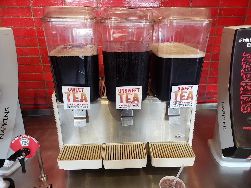 Raising Canes Chicken Fingers | meal takeaway | 206 Thomas Rd, West Monroe, LA 71291, USA | 3183223118 OR +1 318-322-3118