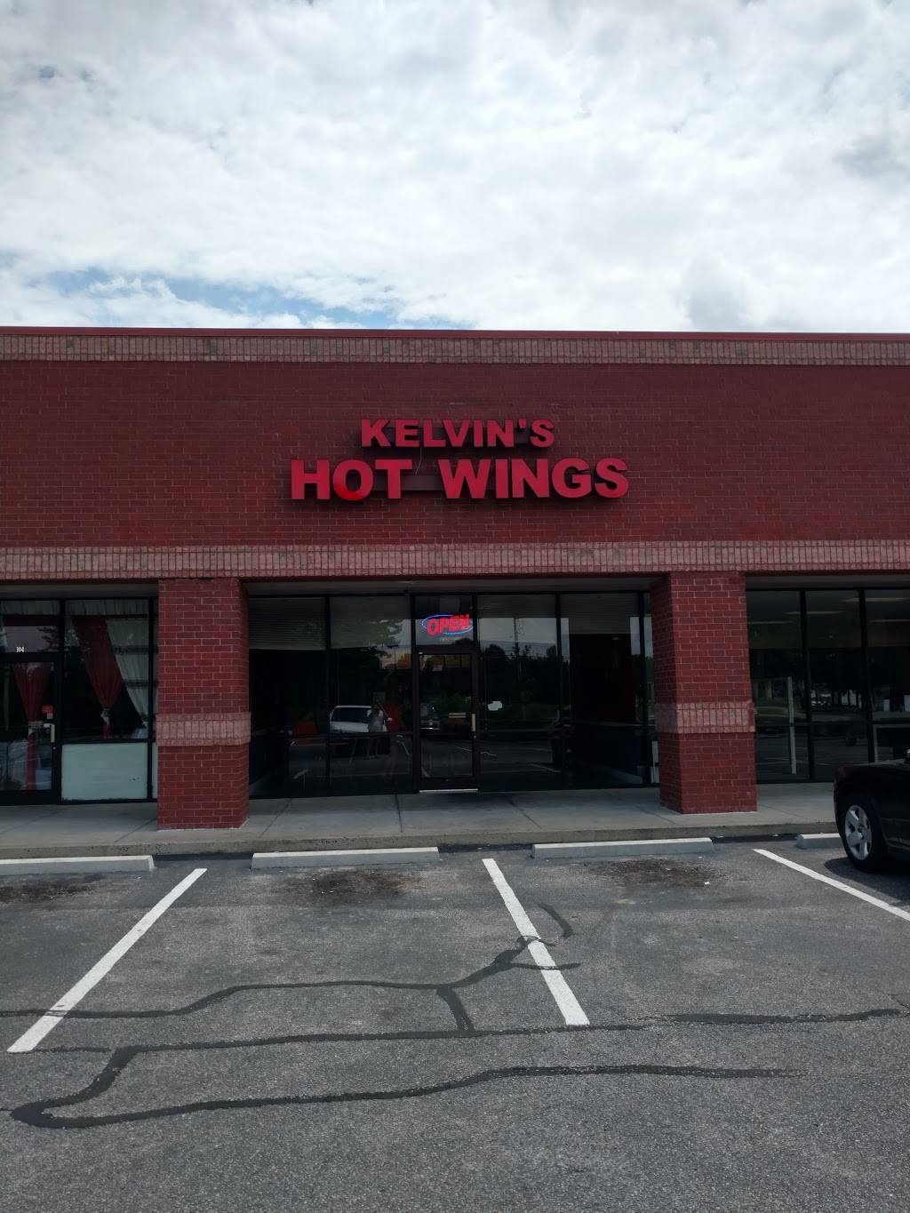 Kelvins Wings | restaurant | 8127-8195, Dexter Rd, Cordova, TN 38016, USA | 9015126548 OR +1 901-512-6548