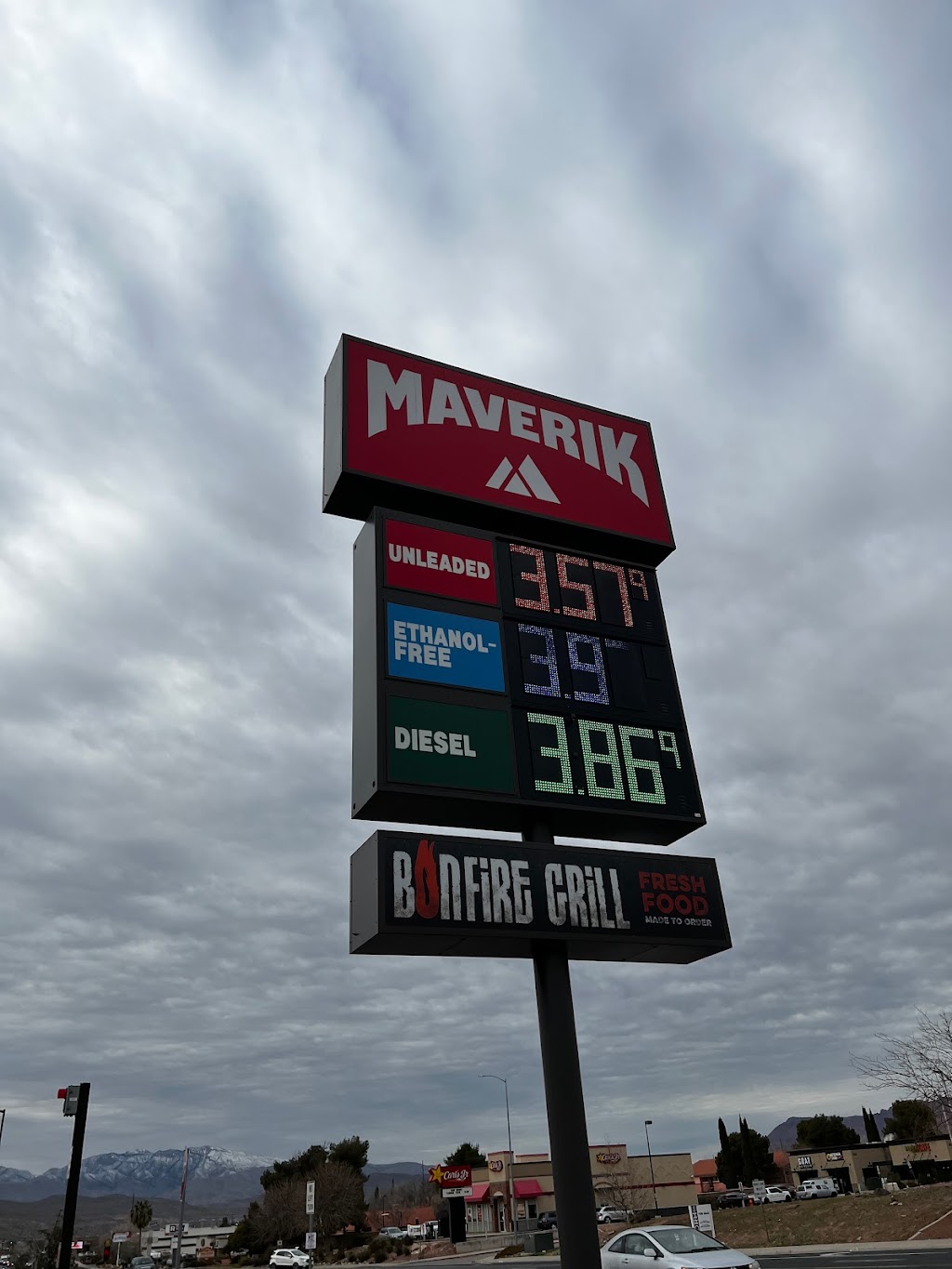 Maverik Adventures First Stop | restaurant | 1880 W Sunset Blvd, St. George, UT 84770, USA | 4356283370 OR +1 435-628-3370