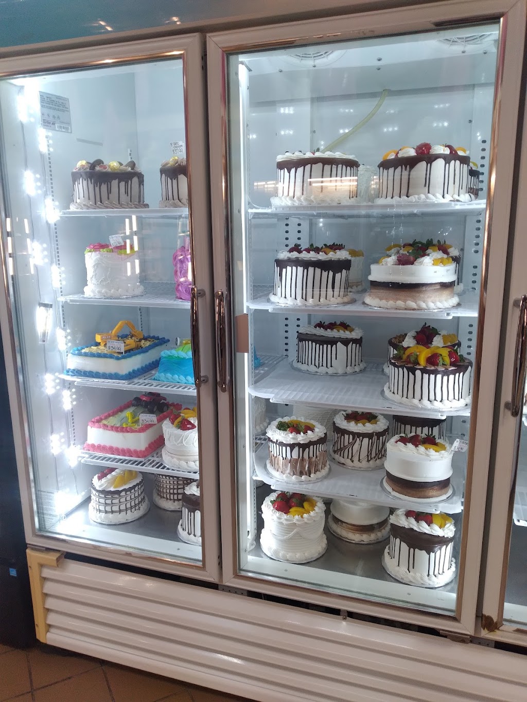 Sheilas Bakery | bakery | 800 Perry St, Pontiac, MI 48342, USA | 2484541975 OR +1 248-454-1975