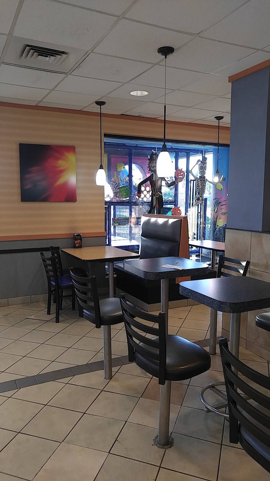 McDonalds | cafe | 680 Old Mill Rd, Millersville, MD 21108, USA | 4109874100 OR +1 410-987-4100