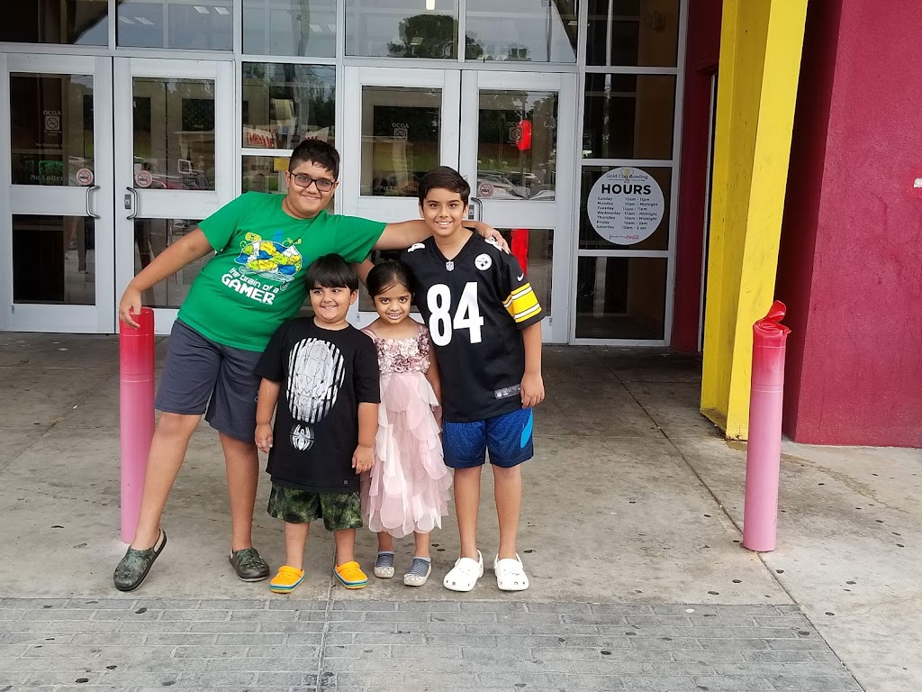 Gold Cup Bowling WR | restaurant | 1041 Russell Pkwy, Warner Robins, GA 31088, USA | 4789223054 OR +1 478-922-3054