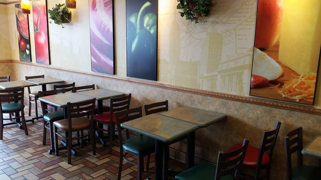 Subway | restaurant | 2225 Hill Rd, Grand Blanc, MI 48439, USA | 8106944139 OR +1 810-694-4139
