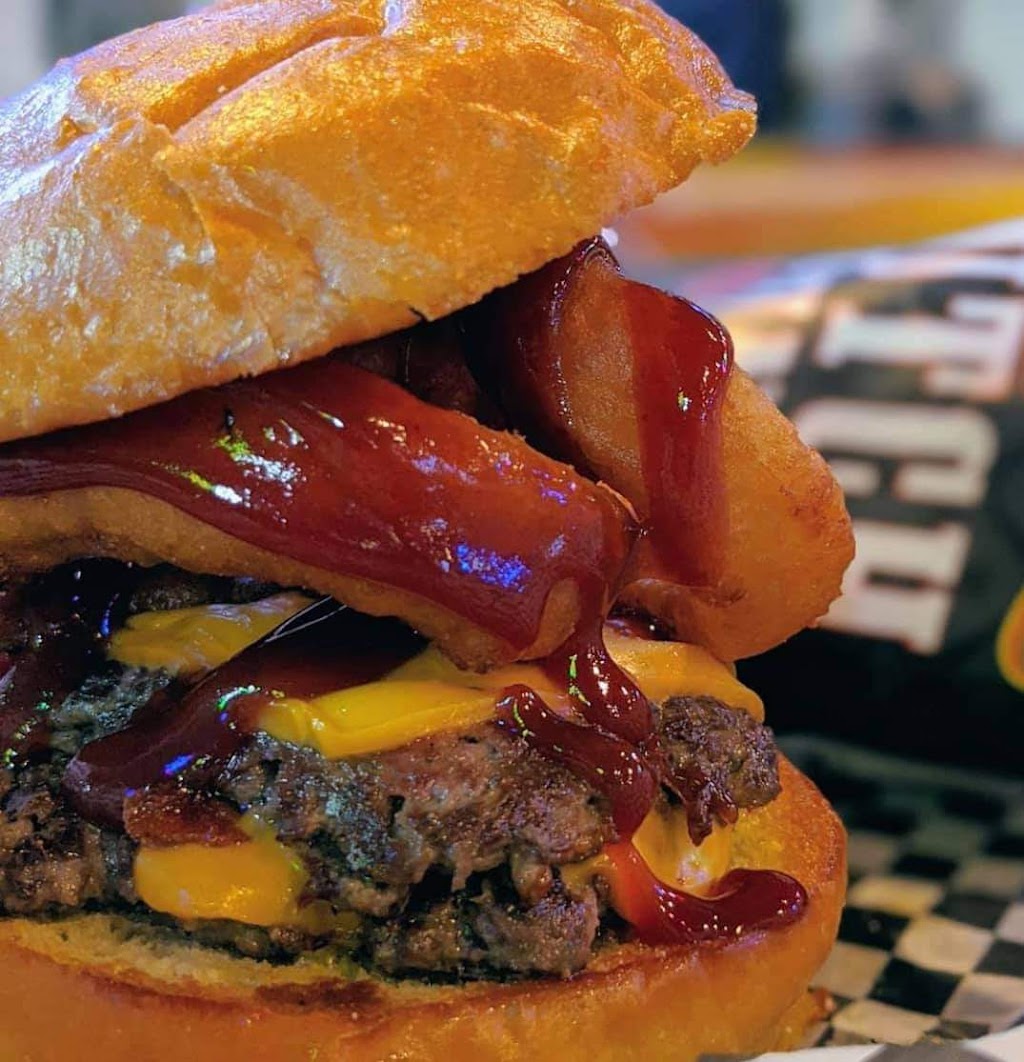 Phatmans | restaurant | 10936 Sheridan Rd, Pleasant Prairie, WI 53158, USA | 2627483906 OR +1 262-748-3906