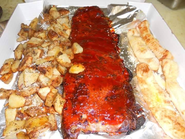 Pizza Connection | restaurant | 1077 Southfield Rd, Lincoln Park, MI 48146, USA | 3133823355 OR +1 313-382-3355