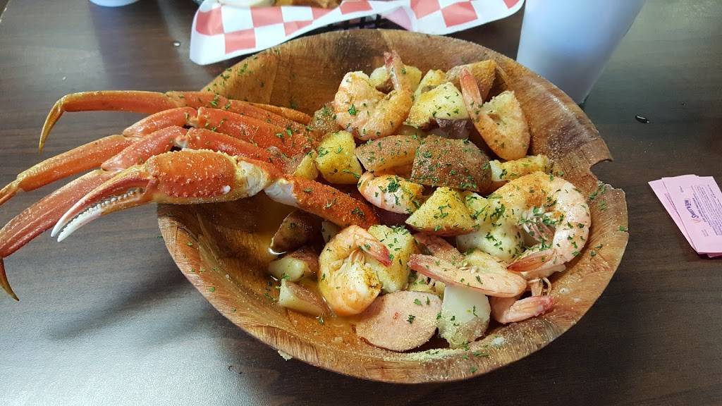 Crab Stop of Vero Beach | restaurant | 2263 14th Ave, Vero Beach, FL 32960, USA | 7722575221 OR +1 772-257-5221