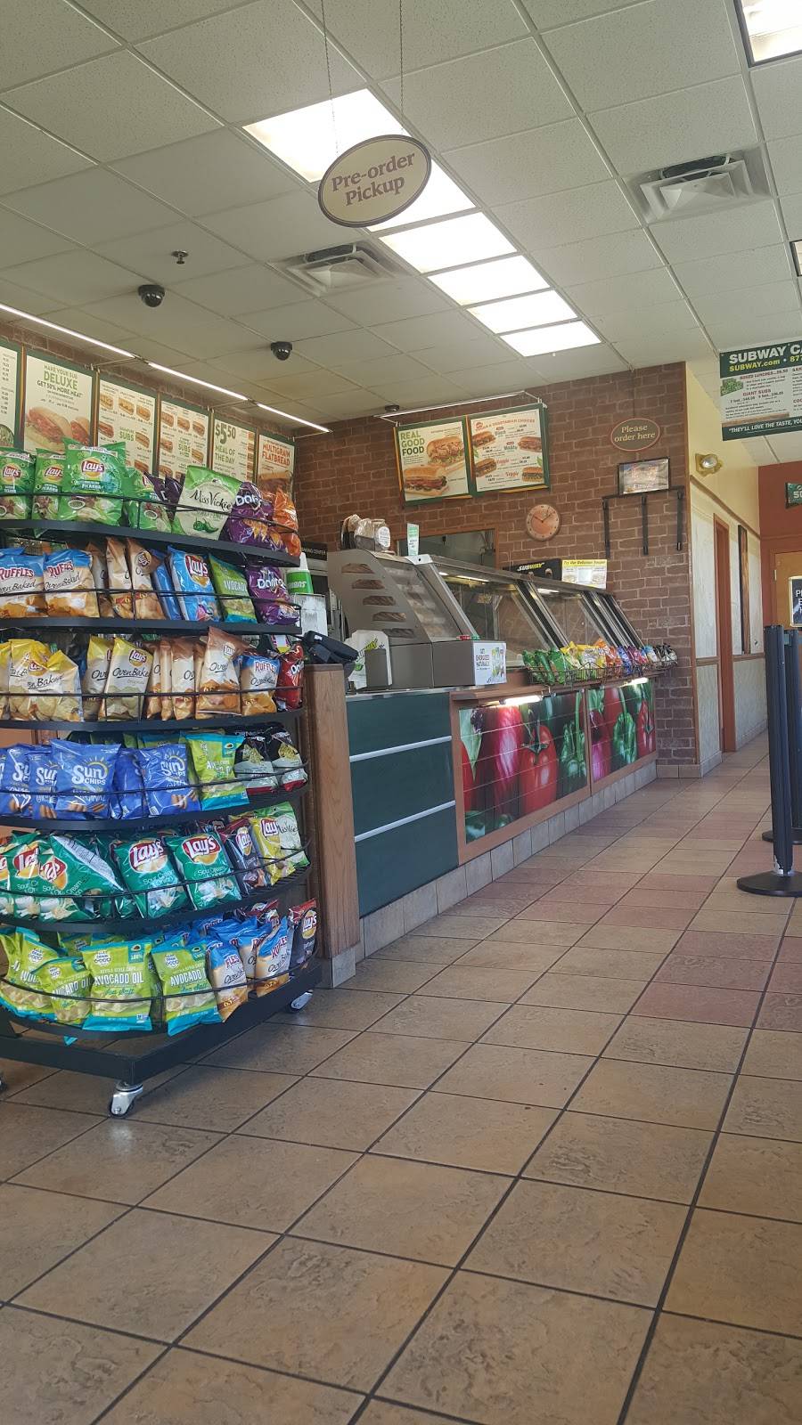 Subway Restaurants | restaurant | 4301 S Flamingo Rd Suite 108, Davie, FL 33330, USA | 9544741764 OR +1 954-474-1764