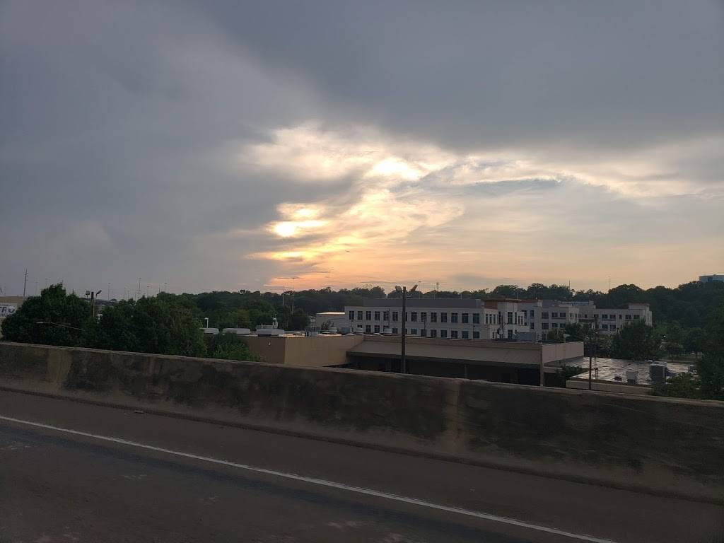 Sonic Drive-In | restaurant | 2910 Lurleen B Wallace Blvd, Northport, AL 35476, USA | 2053394136 OR +1 205-339-4136