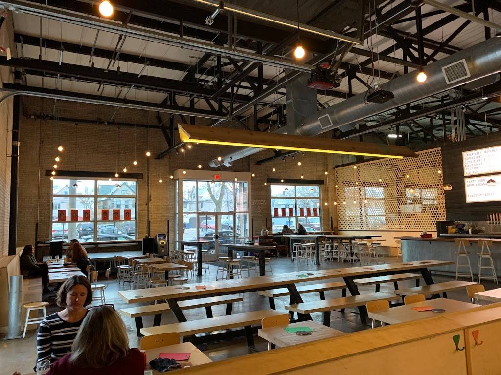 Animales Barbeque Co. | restaurant | 1121 Quincy St NE, Minneapolis, MN 55413, USA | 6124002153 OR +1 612-400-2153