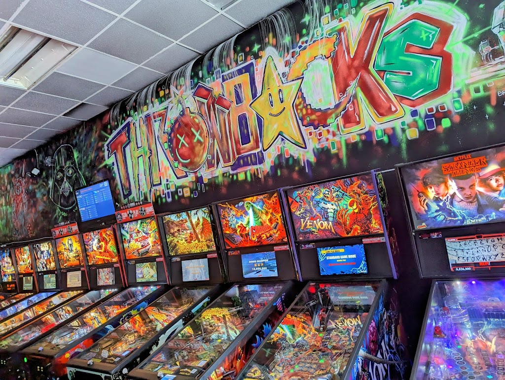 Throwbacks | night club | 12041 Beach Blvd Suite 3, Jacksonville, FL 32246, USA | 9046838174 OR +1 904-683-8174