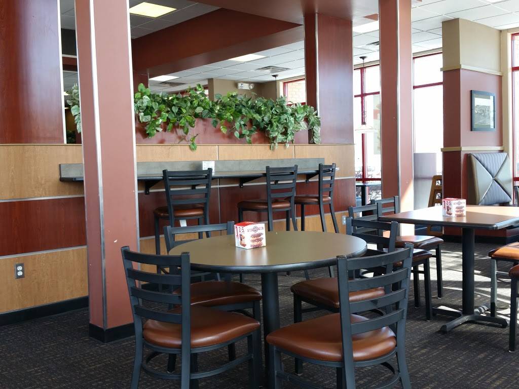 Arbys | restaurant | 9800 Davis Hwy, Dimondale, MI 48821, USA | 5174080023 OR +1 517-408-0023