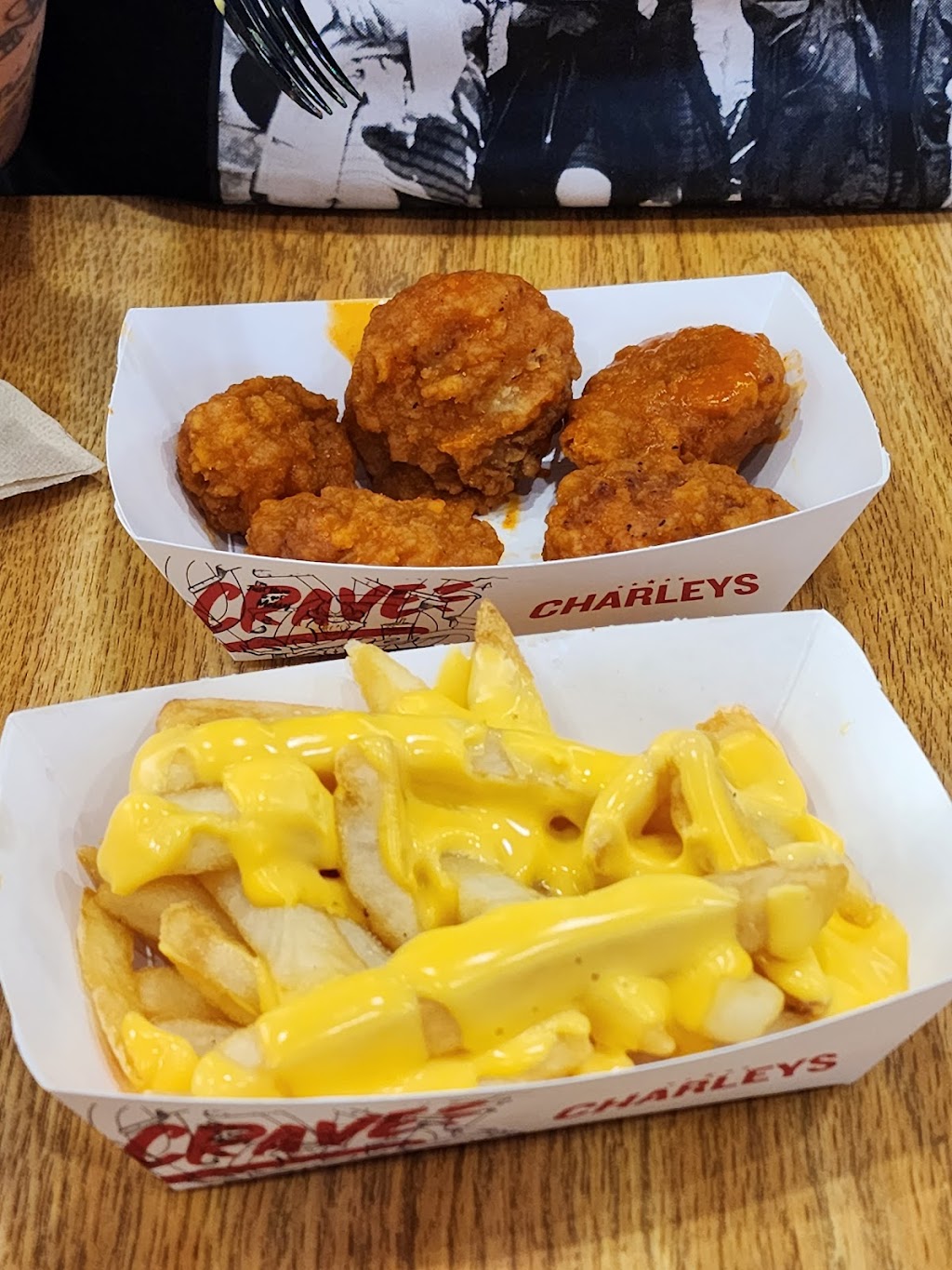 Charleys Cheesesteaks and Wings | restaurant | 5845 W Bell Rd, Glendale, AZ 85308, USA | 6029351655 OR +1 602-935-1655