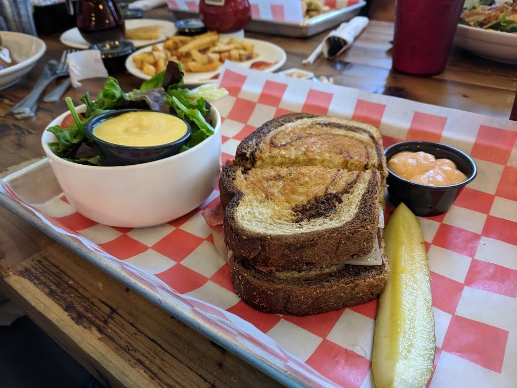 Frisco Diner | restaurant | 9250 Dallas Pkwy, Frisco, TX 75033, USA | 2146180652 OR +1 214-618-0652