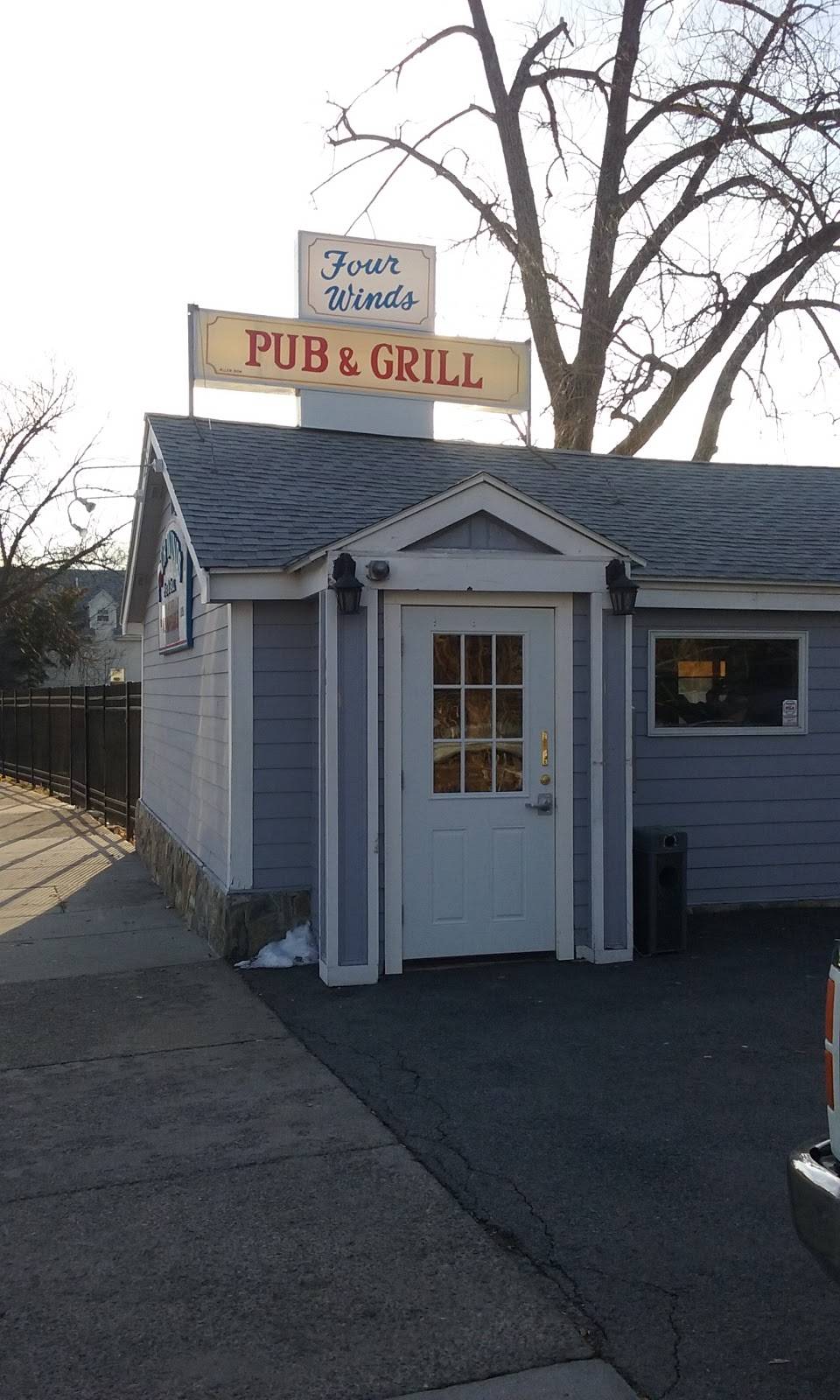 Four Winds Pub & Grill | restaurant | 265 Broadway, Lynn, MA 01904, USA | 7815955444 OR +1 781-595-5444