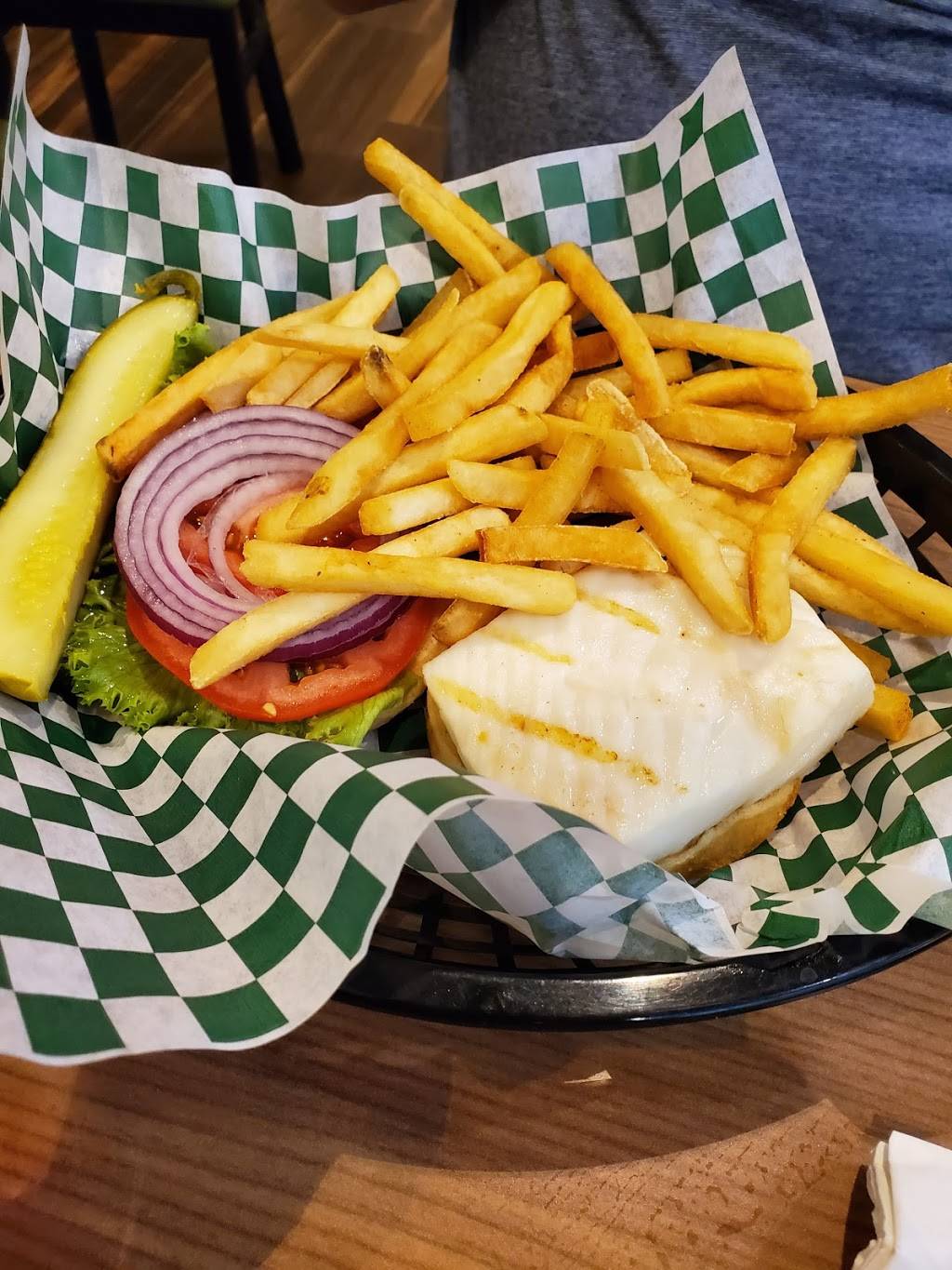 Humpys Great Alaska Alehouse | restaurant | 5000 W International Airport Rd, Anchorage, AK 99502, USA | 9072053318 OR +1 907-205-3318