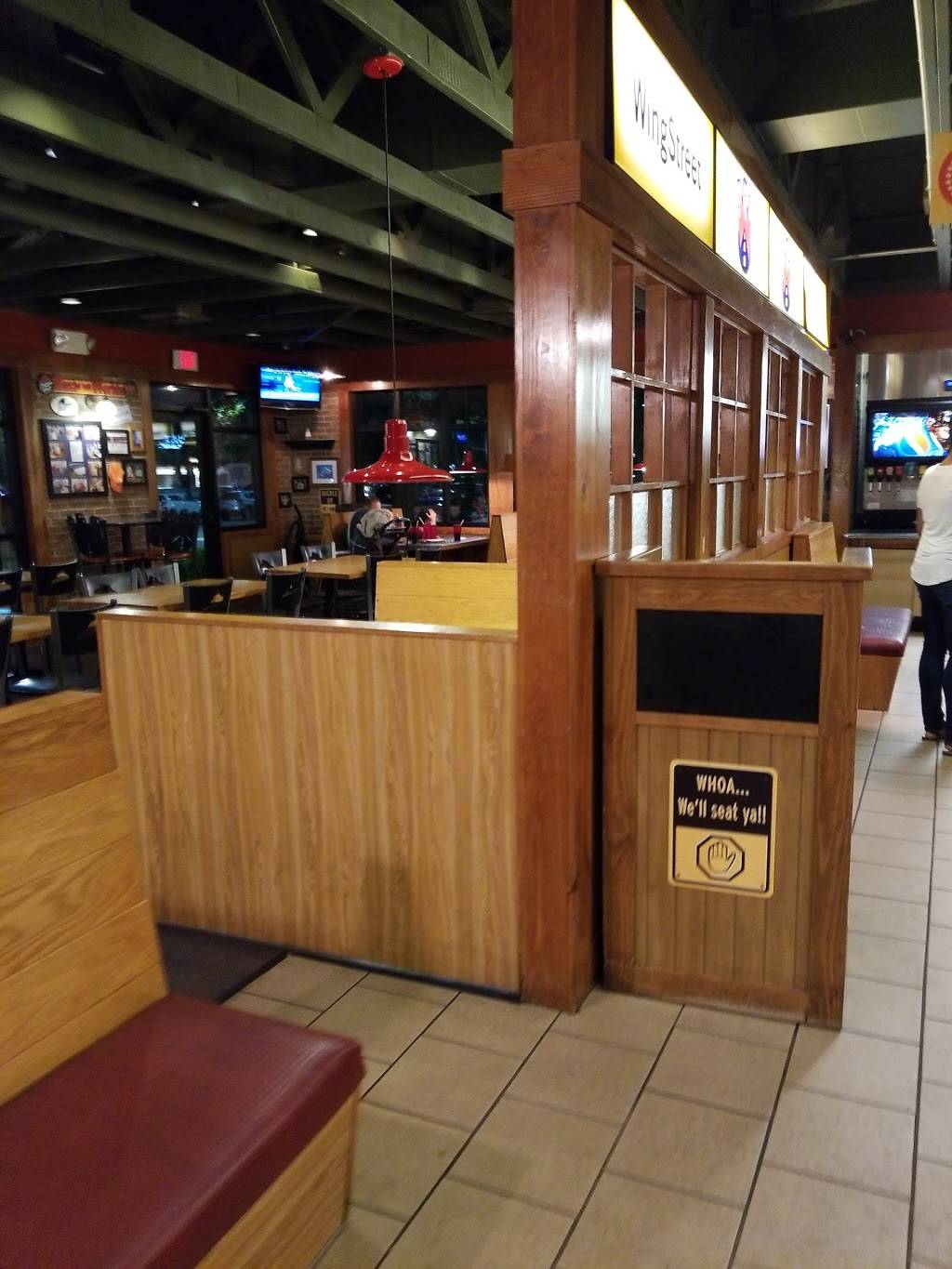 Pizza Hut | restaurant | 3734 W W.T.Harris Blvd, Charlotte, NC 28269, USA | 7045963355 OR +1 704-596-3355