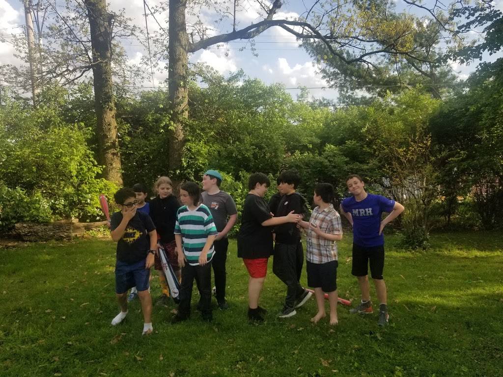 McLains Corner Bar Grill & BBQ | restaurant | 3516 S Big Bend Blvd, St. Louis, MO 63143, USA | 3146476531 OR +1 314-647-6531