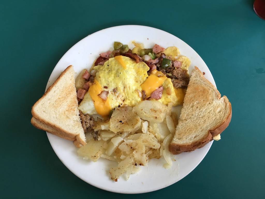 Cissys Diner | restaurant | 465 W Park Ave, Barberton, OH 44203, USA | 3303440531 OR +1 330-344-0531