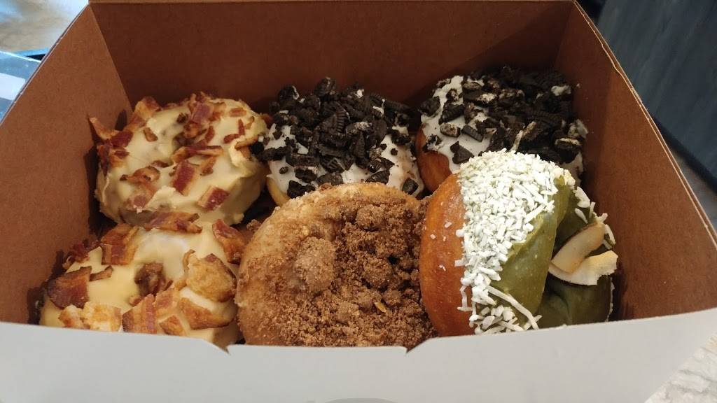 Tout Beigne | restaurant | 40 Rue Adrien-Robert, Gatineau, QC J8Y 3S2, Canada | 8192086874 OR +1 819-208-6874