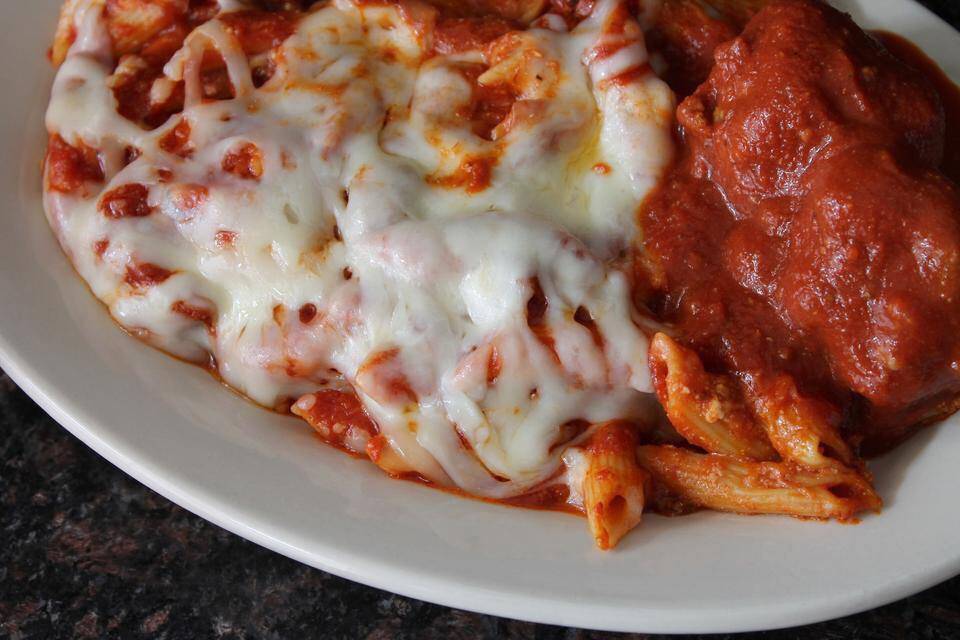 Mama Guzzardis Italian Restaurant | restaurant | 1107 N Main St, North Canton, OH 44720, USA | 3304991247 OR +1 330-499-1247