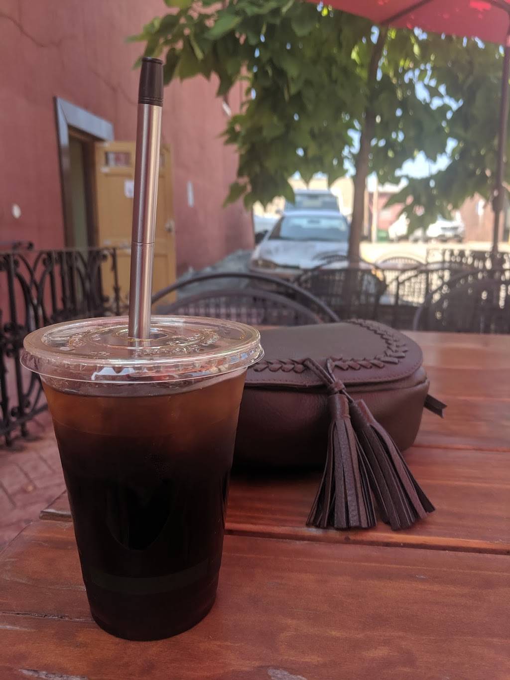 Plain Talk Books & Coffee | cafe | 602 E Grand Ave, Des Moines, IA 50309, USA | 5152430815 OR +1 515-243-0815