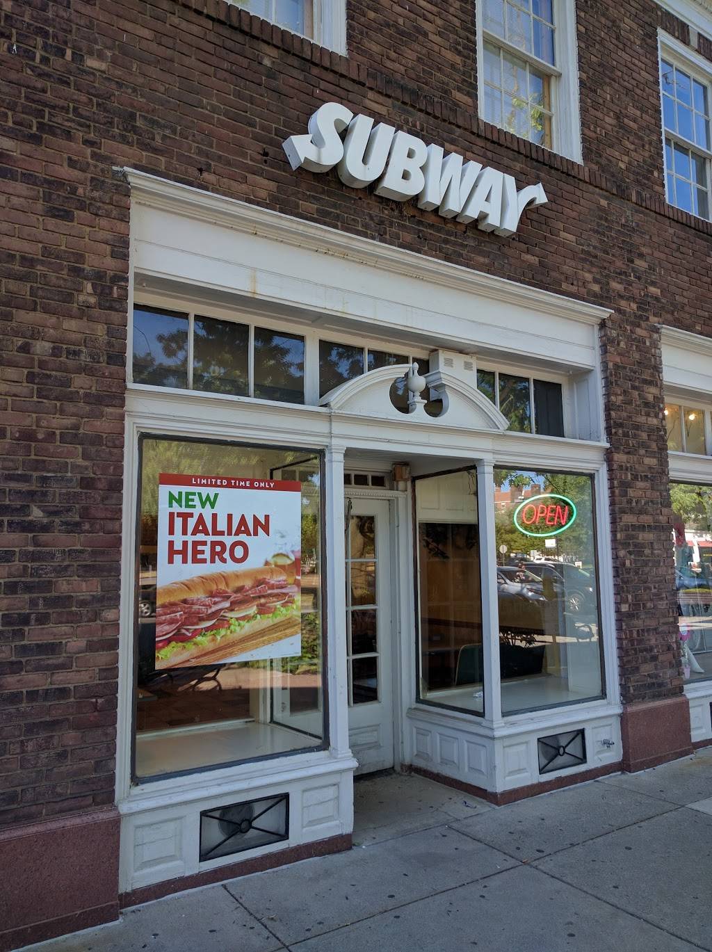 Subway | restaurant | 13113 Shaker Blvd, Cleveland, OH 44120, USA | 2167514770 OR +1 216-751-4770