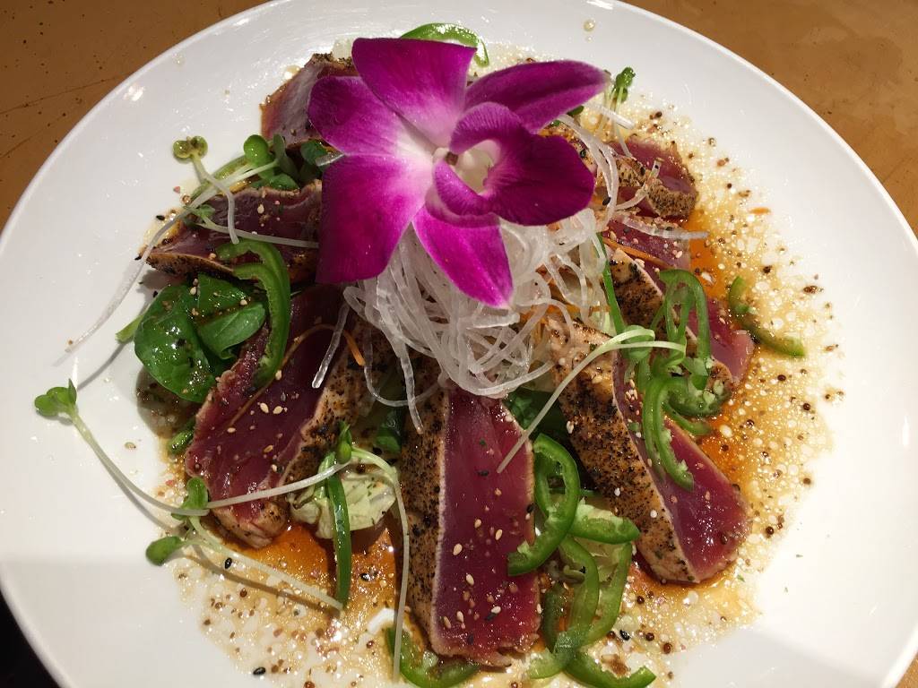 Joyces Sushi | restaurant | 36-101 Bob Hope Dr STE E1, Rancho Mirage, CA 92270, USA | 7602028186 OR +1 760-202-8186