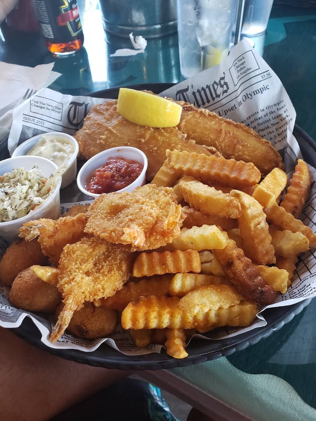 Beachside Seafood, Indialantic | restaurant | 1220 N Hwy A1A #101, Indialantic, FL 32903, USA | 3213727000 OR +1 321-372-7000