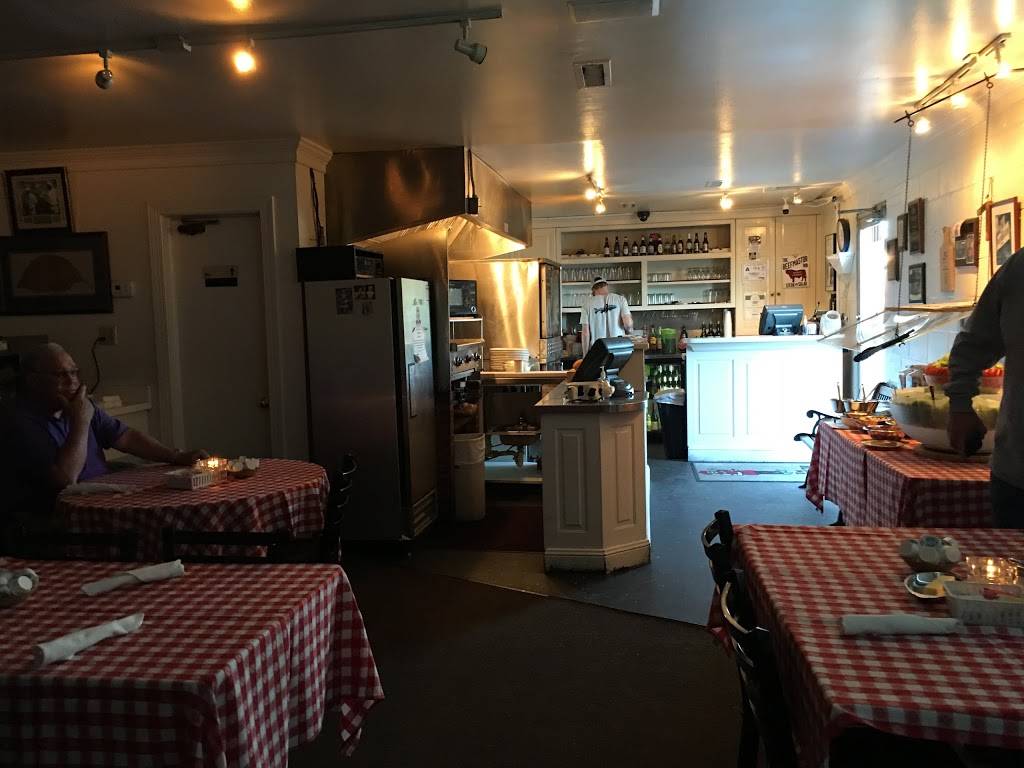 The Beefmastor Inn | restaurant | 2656 US-301, Wilson, NC 27893, USA | 2522377343 OR +1 252-237-7343