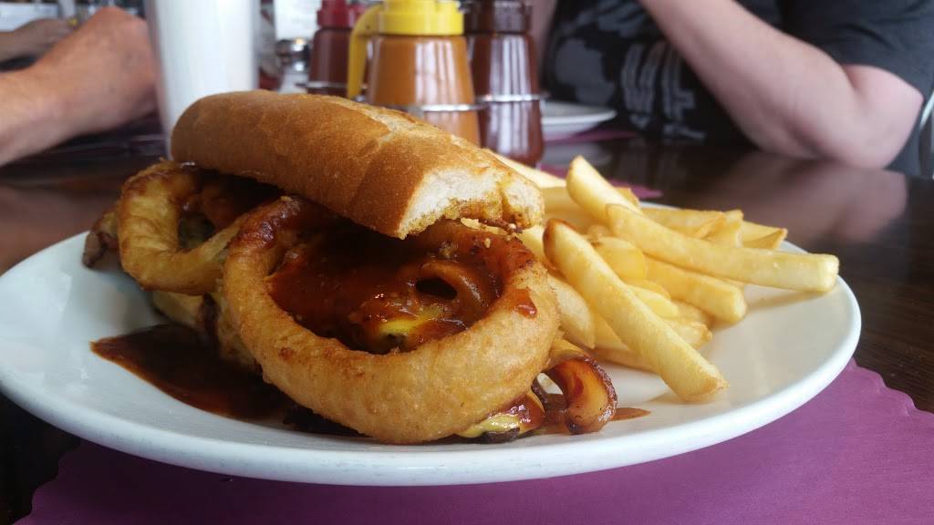 Zekes Smokehouse | meal delivery | 2209 Honolulu Ave, Montrose, CA 91020, USA | 8189577045 OR +1 818-957-7045