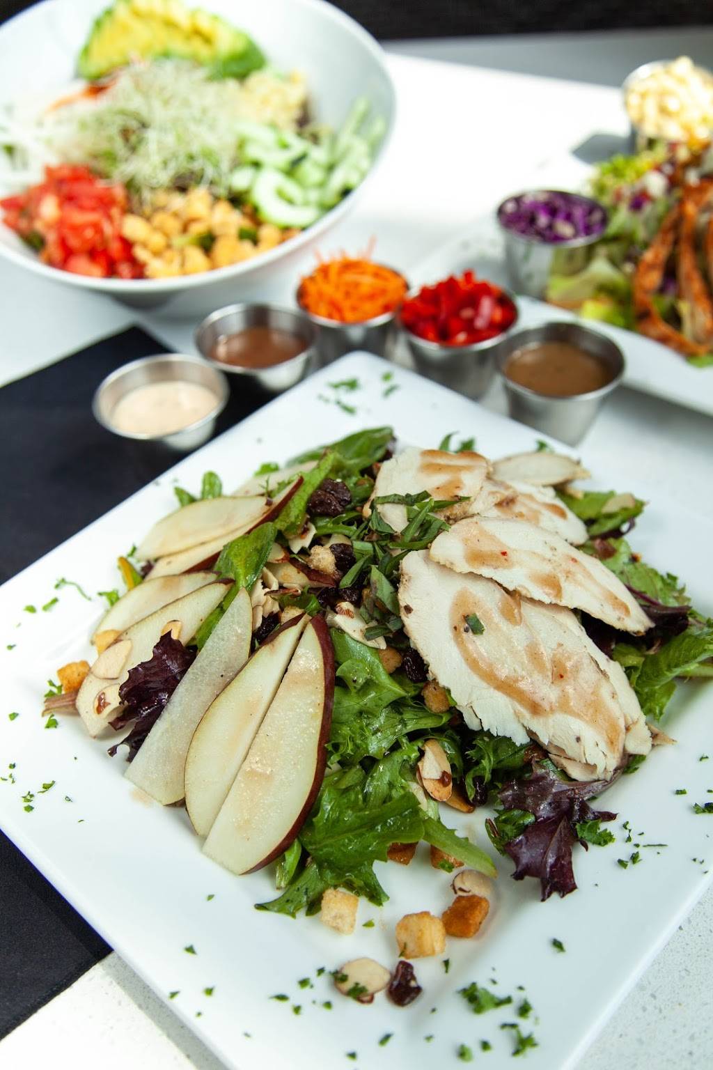 Energy Life Cafe | restaurant | 5670 Wilshire Blvd #160, Los Angeles, CA 90036, USA | 3235923979 OR +1 323-592-3979