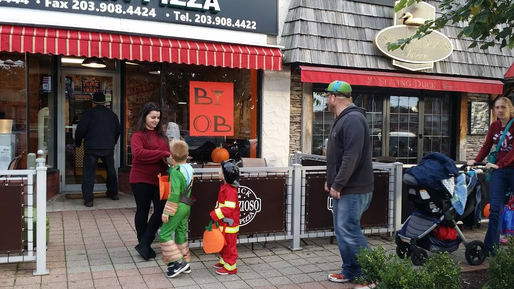 Delizioso Brick Oven Pizza | meal takeaway | 3696 Main St, Stratford, CT 06614, USA | 2039084444 OR +1 203-908-4444