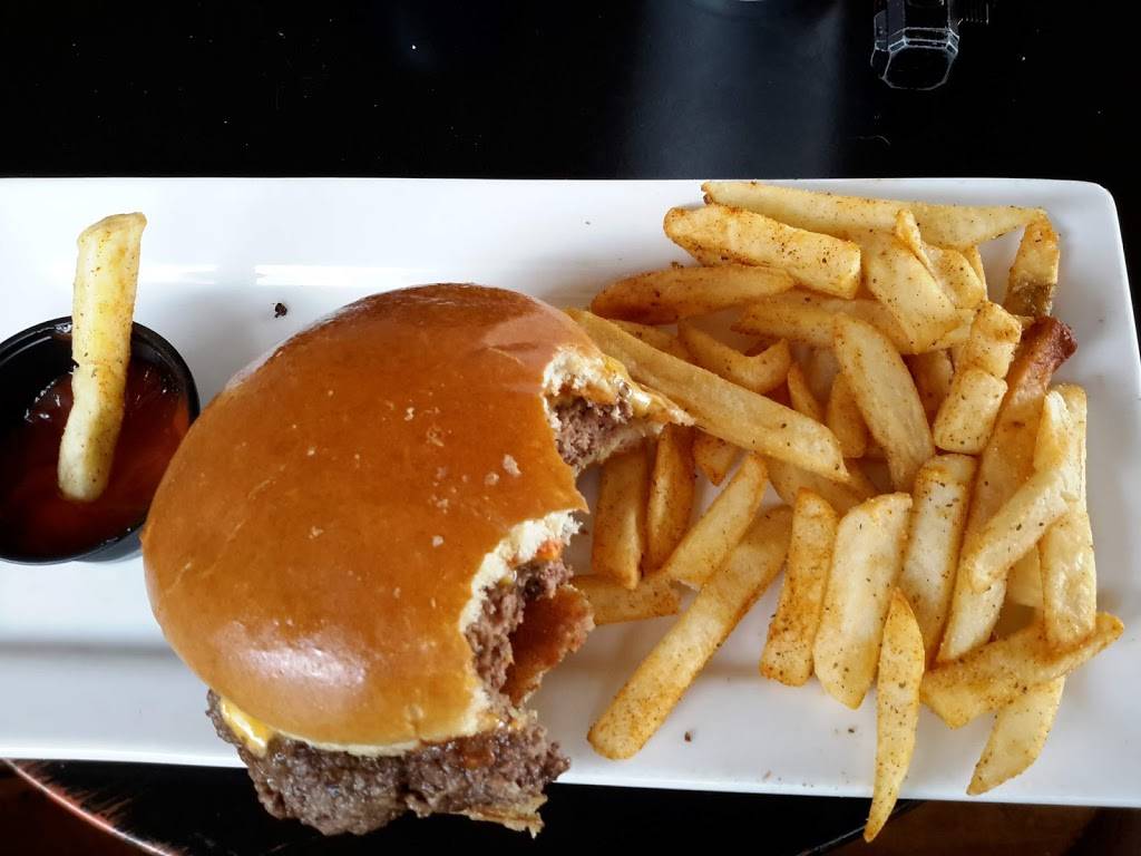 Antonios Restaurant and Bar | restaurant | 806 Sea Mountain Hwy, North Myrtle Beach, SC 29582, USA | 8432810620 OR +1 843-281-0620