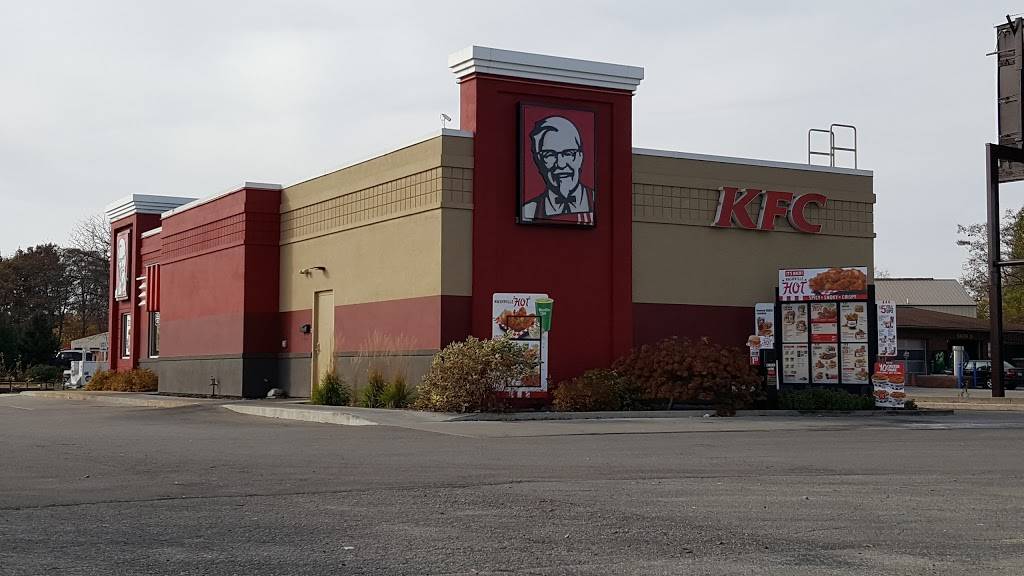 KFC | restaurant | 3415 Fiesta Ct, La Crosse, WI 54601, USA | 6087884610 OR +1 608-788-4610