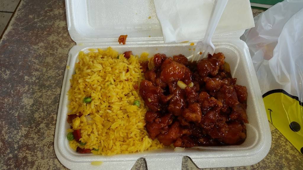 China King | restaurant | 3005 Wiley Blvd SW Ste 105, Cedar Rapids, IA 52404, USA | 3193905588 OR +1 319-390-5588