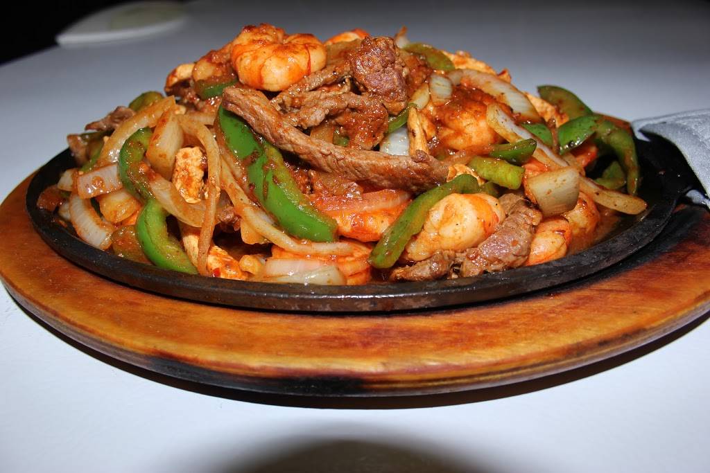 Mi Rancho Bravo Mexican Restaurant | restaurant | 1313 Darlington Ave, Crawfordsville, IN 47933, USA | 7653618890 OR +1 765-361-8890