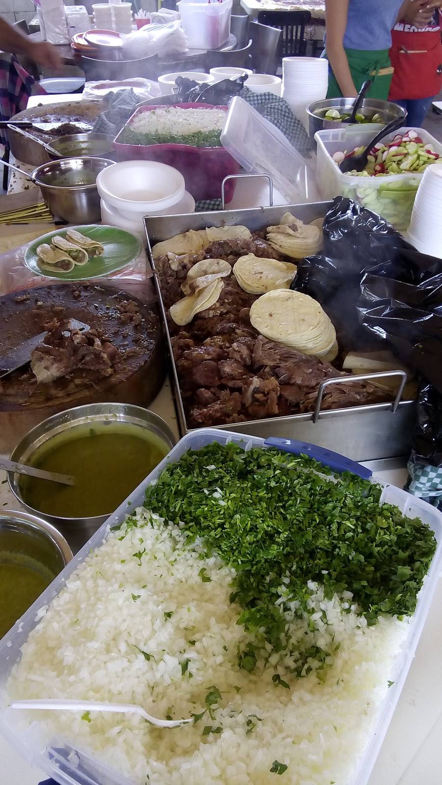 Tacos El Palomas | restaurant | 4708-4772 E, Rosecrans Ave, Compton, CA 90221, USA | 5626762304 OR +1 562-676-2304