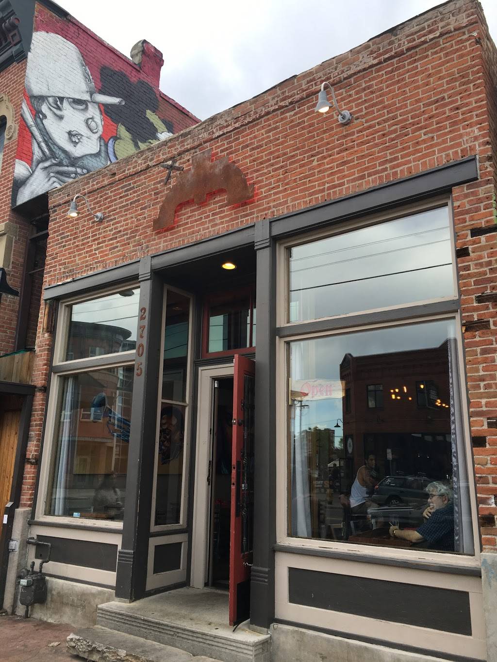 Meadowlark Kitchen | restaurant | 2705 Larimer St, Denver, CO 80205, USA | 3039531815 OR +1 303-953-1815