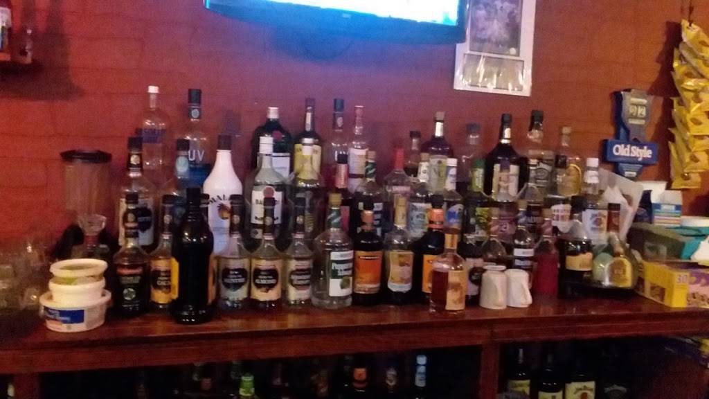 Wings | restaurant | 606 Waterloo Creek Dr, Dorchester, IA 52140, USA | 5634973353 OR +1 563-497-3353