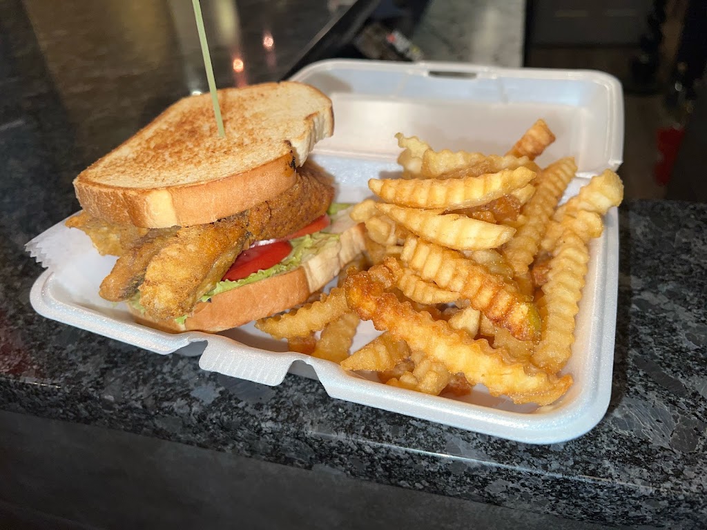 Blu chantals | restaurant | 1516 South St, Philadelphia, PA 19146, USA | 2673424736 OR +1 267-342-4736