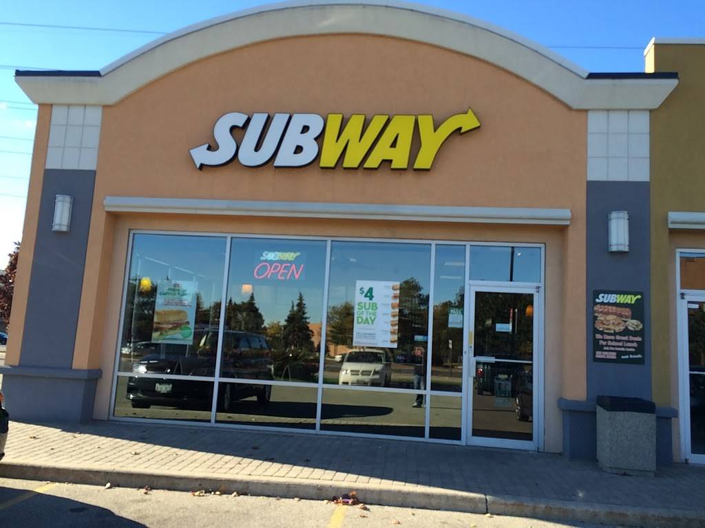 Subway | restaurant | 1800 The Queensway, Etobicoke, ON M9C 5H5, Canada | 6474385612 OR +1 647-438-5612