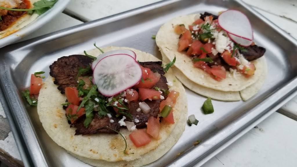 El Chucho - Cocina Superior | restaurant | 3313 11th St NW, Washington, DC 20010, USA | 2022903313 OR +1 202-290-3313