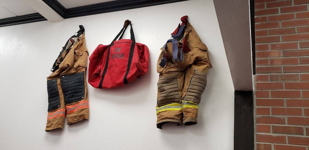 Firehouse Subs | restaurant | 11995 Foothill Blvd Ste 110, Rancho Cucamonga, CA 91730, USA | 9094810151 OR +1 909-481-0151