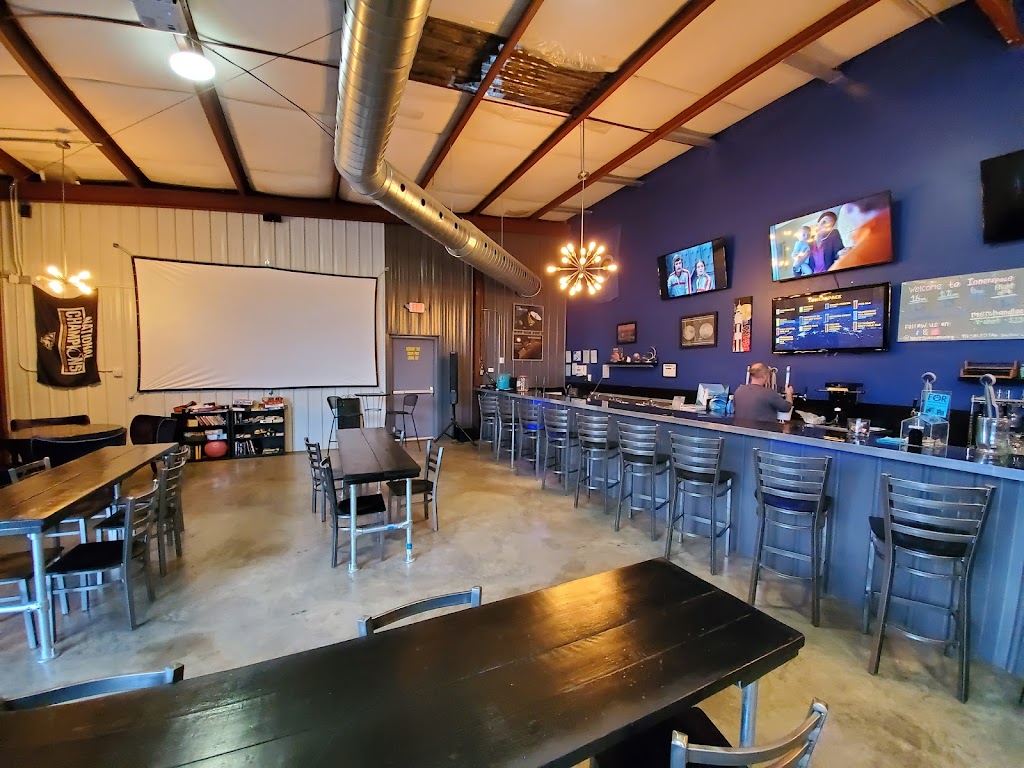 Innerspace Brewing Company | restaurant | 2414 Clinton Ave W, Huntsville, AL 35805, USA | 2564895599 OR +1 256-489-5599