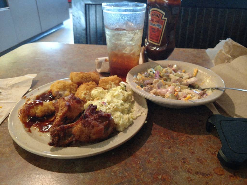 Village Inn Pizza Westpark Shopping Center | restaurant | 3233 Taylorsville Hwy, Statesville, NC 28677, USA | 7048731101 OR +1 704-873-1101