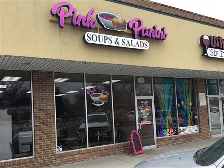 Pink Panini Soups & Salads | restaurant | 17505 Kedzie Ave, Hazel Crest, IL 60429, USA | 7089144331 OR +1 708-914-4331