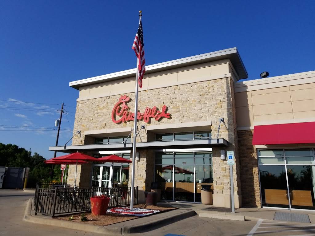 Chick-fil-A | restaurant | 6176 Retail Rd Ste 100, Dallas, TX 75231, USA | 2148907551 OR +1 214-890-7551