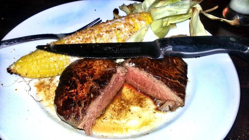 LongHorn Steakhouse | meal takeaway | 2521 W Memorial Rd, Oklahoma City, OK 73134, USA | 4059360742 OR +1 405-936-0742